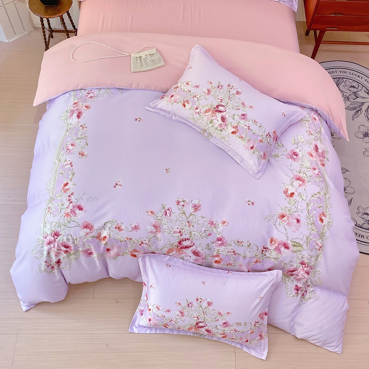 91家纺网 家纺一手货源 找家纺 大麦乐田 2025新款 直播爆款细斜纹磨毛数码印花四件套 诺曼庄园 紫