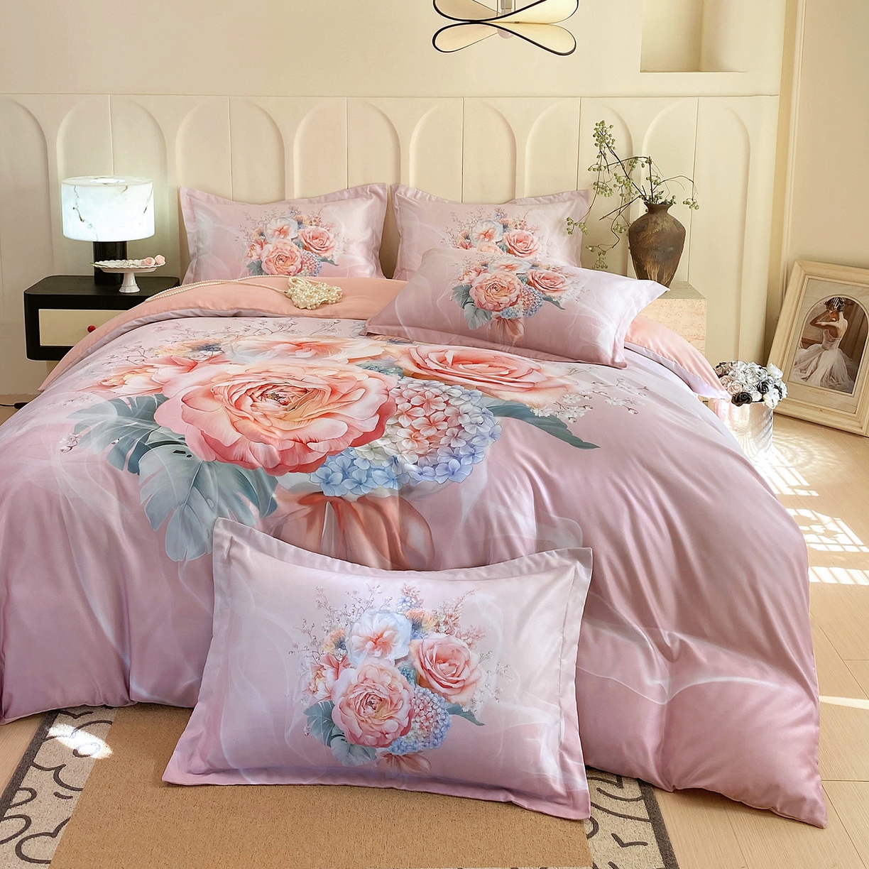 91家纺网 家纺一手货源 找家纺 大麦乐田 2025新款 直播爆款细斜纹磨毛数码印花四件套 月光之梦 粉