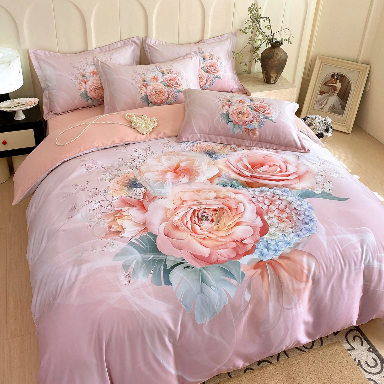 91家纺网 家纺一手货源 找家纺 大麦乐田 2025新款 直播爆款细斜纹磨毛数码印花四件套 月光之梦 粉