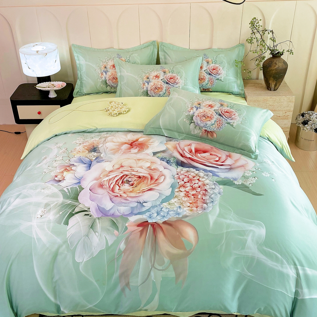 91家纺网 家纺一手货源 找家纺 大麦乐田 2025新款 直播爆款细斜纹磨毛数码印花四件套 月光之梦 兰