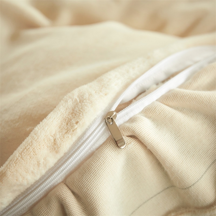 91家纺网 家纺一手货源 找家纺 睡美人 2025新款韩版塔芙绒牛奶绒床单床裙床笠款四件套 依情灰+象牙白