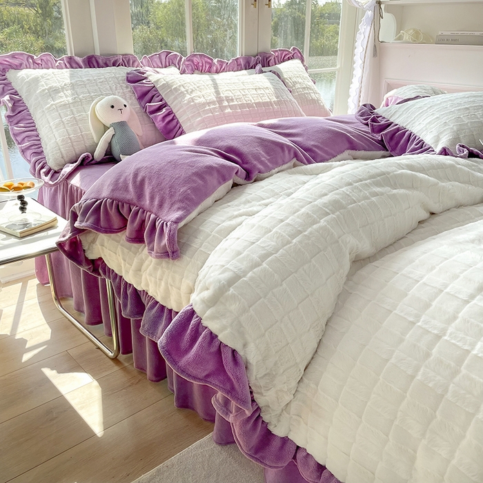 91家纺网 家纺一手货源 找家纺 （总）睡美人 2025新款韩版方块兔绒牛奶绒床裙公主款四件套