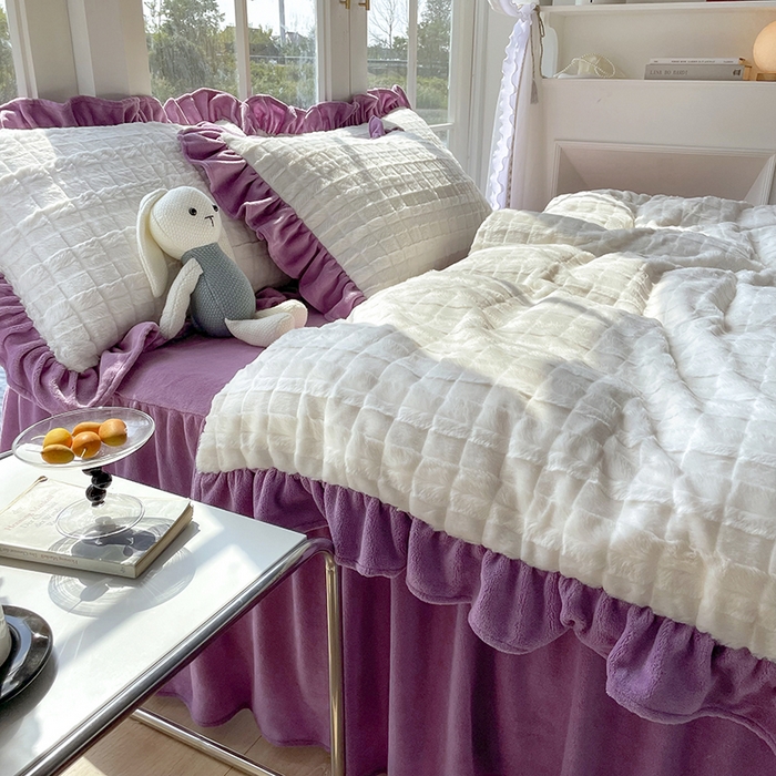 91家纺网 家纺一手货源 找家纺 （总）睡美人 2025新款韩版方块兔绒牛奶绒床裙公主款四件套