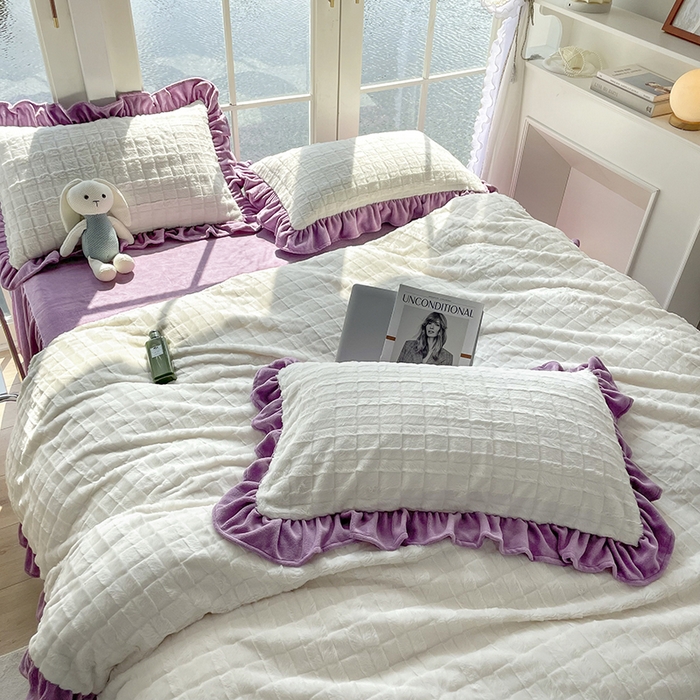 91家纺网 家纺一手货源 找家纺 （总）睡美人 2025新款韩版方块兔绒牛奶绒床裙公主款四件套