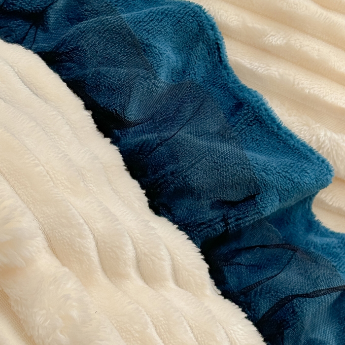 91家纺网 家纺一手货源 找家纺 睡美人 2025新款牛奶绒韩版四件套子母条双边床裙床单款 子母条-孔雀绿