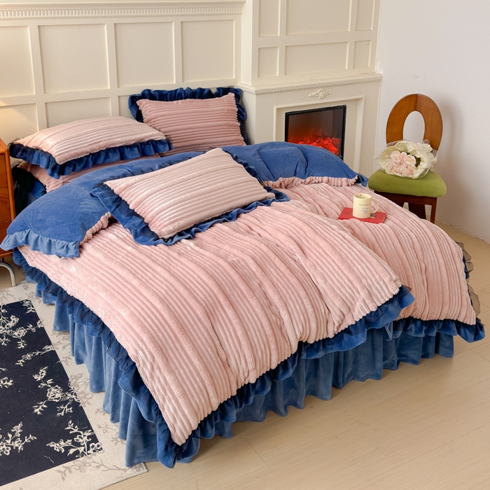 91家纺网 家纺一手货源 找家纺 睡美人 2025新款牛奶绒韩版四件套子母条双边床裙床单款 子母条-罗马灰