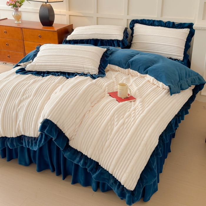 91家纺网 家纺一手货源 找家纺 睡美人 2025新款牛奶绒韩版四件套子母条双边床裙床单款 子母条-孔雀绿