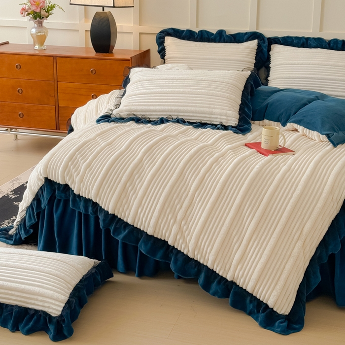 91家纺网 家纺一手货源 找家纺 睡美人 2025新款牛奶绒韩版四件套子母条双边床裙床单款 子母条-孔雀绿