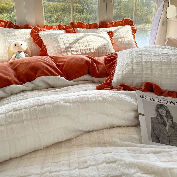 91家纺网 家纺一手货源 找家纺 睡美人 2025新款韩版方块兔绒牛奶绒床裙公主款四件套 方块兔绒-阳光橙