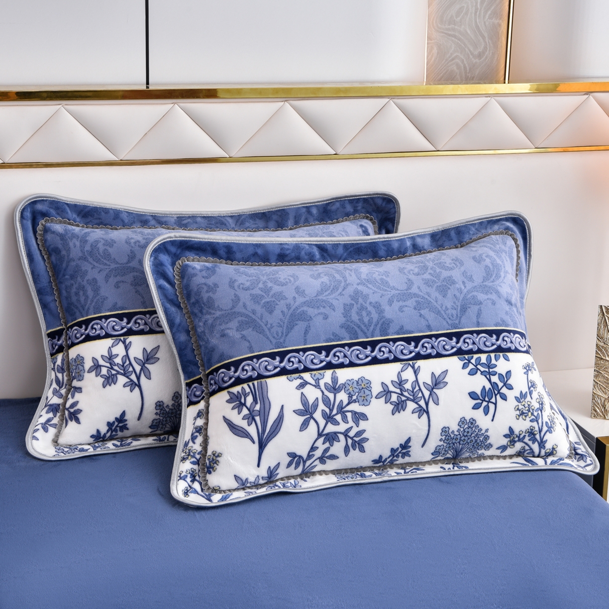 91家纺网 家纺一手货源 找家纺 启扬 2025直播爆款新款8.5斤加厚高克重牛奶绒四件套床裙款法莱绒宝宝绒金貂绒 相思叶语-蓝