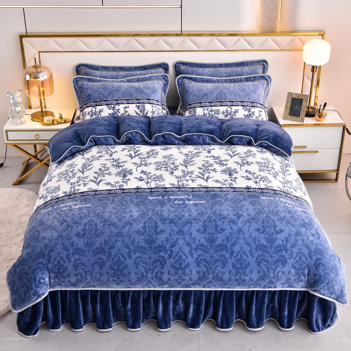 91家纺网 家纺一手货源 找家纺 启扬 2025直播爆款新款8.5斤加厚高克重牛奶绒四件套床裙款法莱绒宝宝绒金貂绒 相思叶语-蓝