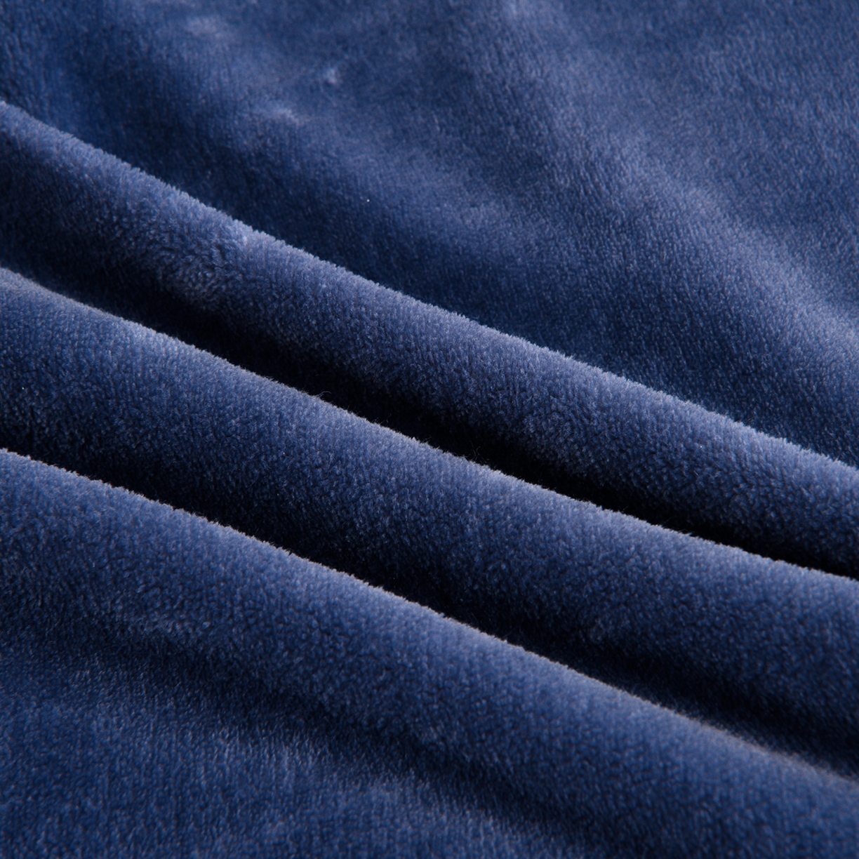 91家纺网 家纺一手货源 找家纺 启扬 2025直播爆款新款8.5斤加厚高克重牛奶绒四件套床裙款法莱绒宝宝绒金貂绒 幸运相伴