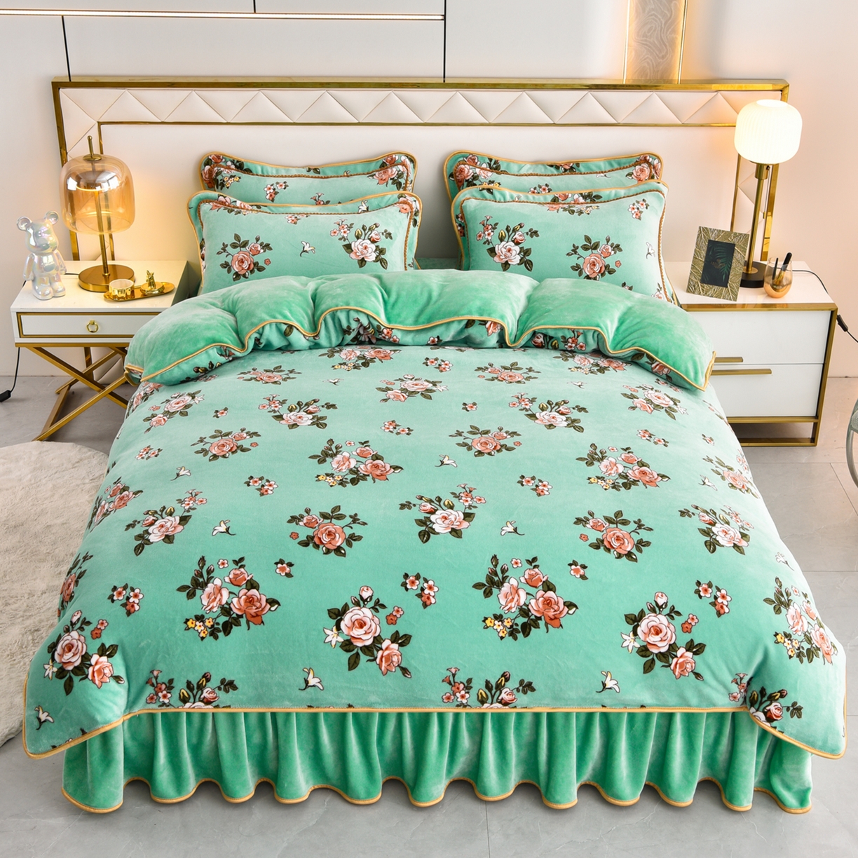 91家纺网 家纺一手货源 找家纺 启扬 2025直播爆款新款8.5斤加厚高克重牛奶绒四件套床裙款法莱绒宝宝绒金貂绒 花漫里