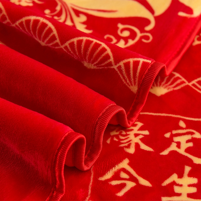 91家纺网 家纺一手货源 找家纺 启扬 2025直播爆款新款8.5斤加厚高克重牛奶绒四件套床裙款法莱绒宝宝绒金貂绒 缘定今生