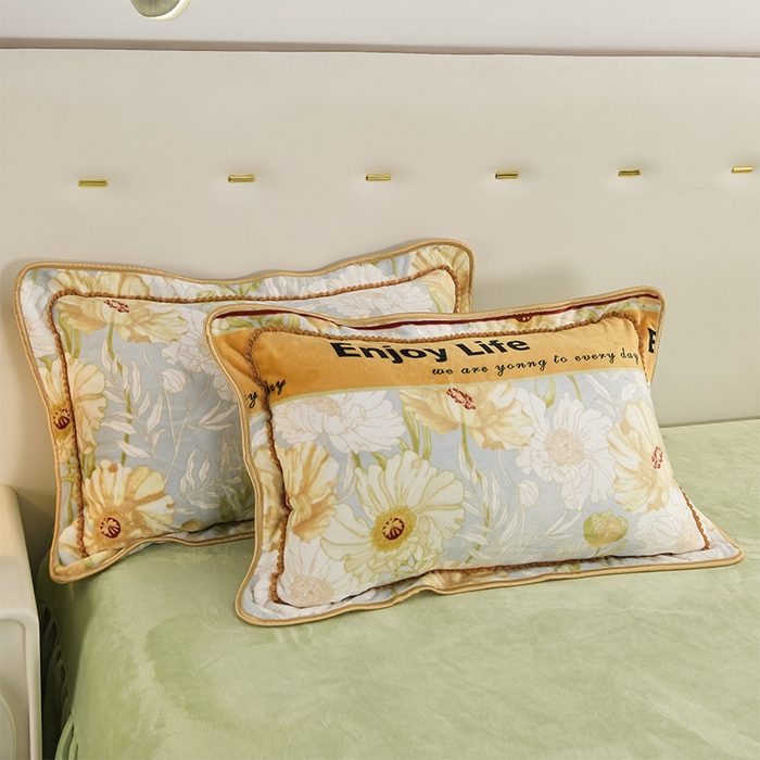 91家纺网 家纺一手货源 找家纺 启扬 2025直播爆款新款8.5斤加厚高克重牛奶绒四件套床裙款法莱绒宝宝绒金貂绒 清香怡人