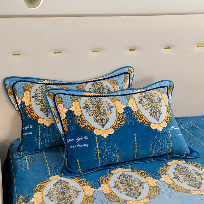 91家纺网 家纺一手货源 找家纺 启扬 2025直播爆款新款8.5斤加厚高克重牛奶绒四件套床裙款法莱绒宝宝绒金貂绒 经典生活