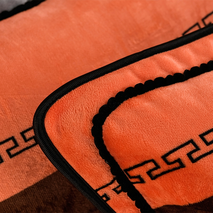 91家纺网 家纺一手货源 找家纺 启扬 2025直播爆款新款8.5斤加厚高克重牛奶绒四件套床裙款法莱绒宝宝绒金貂绒 简约格调