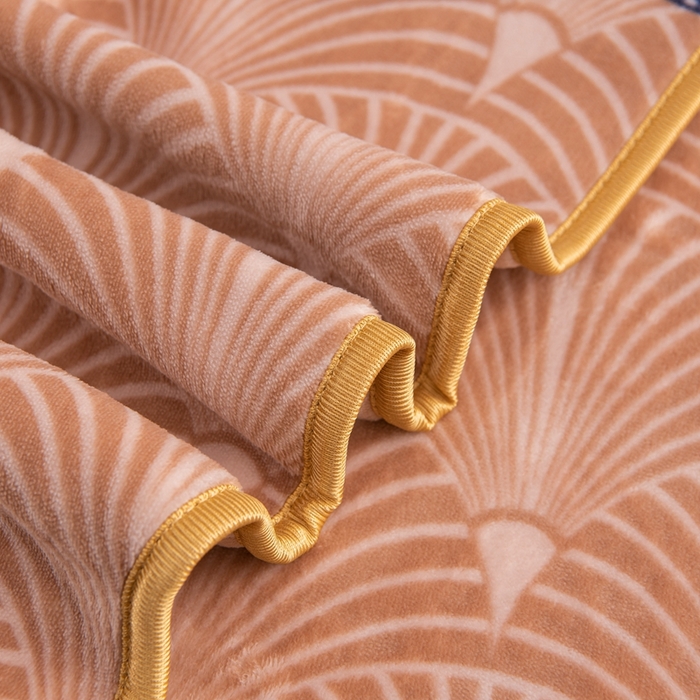 91家纺网 家纺一手货源 找家纺 启扬 2025直播爆款新款8.5斤加厚高克重牛奶绒四件套床裙款法莱绒宝宝绒金貂绒 美好时光