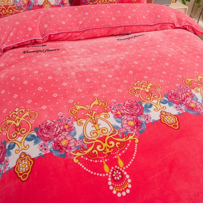 91家纺网 家纺一手货源 找家纺 启扬 2025直播爆款新款8.5斤加厚高克重牛奶绒四件套床裙款法莱绒宝宝绒金貂绒 倾城之恋