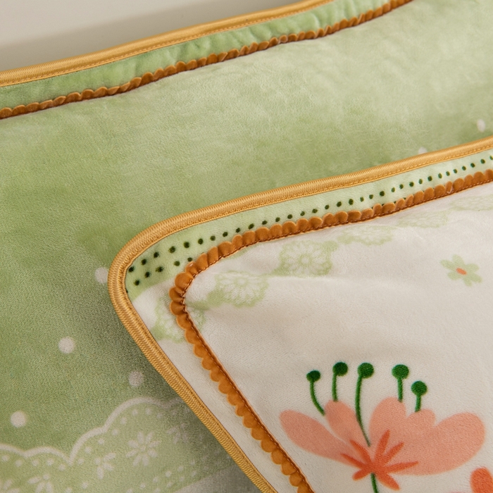 91家纺网 家纺一手货源 找家纺 启扬 2025直播爆款新款8.5斤加厚高克重牛奶绒四件套床裙款法莱绒宝宝绒金貂绒 春意盎然