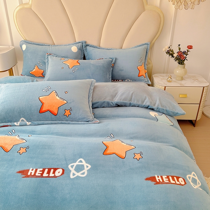 91家纺网 家纺一手货源 找家纺 家贝爱 2025新款A类牛奶绒印花四件套 星星乐园