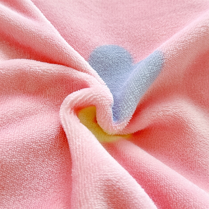 91家纺网 家纺一手货源 找家纺 家贝爱 2025新款A类牛奶绒印花四件套 心相随