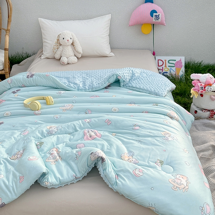 91家纺网 家纺一手货源 找家纺 小芽家居 2025新款儿童豆豆被被子被芯 甜梦小被-蓝