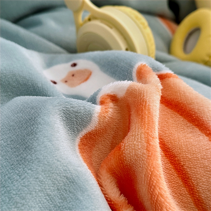 91家纺网 家纺一手货源 找家纺 家贝爱 2025新款A类牛奶绒印花四件套 南瓜派对