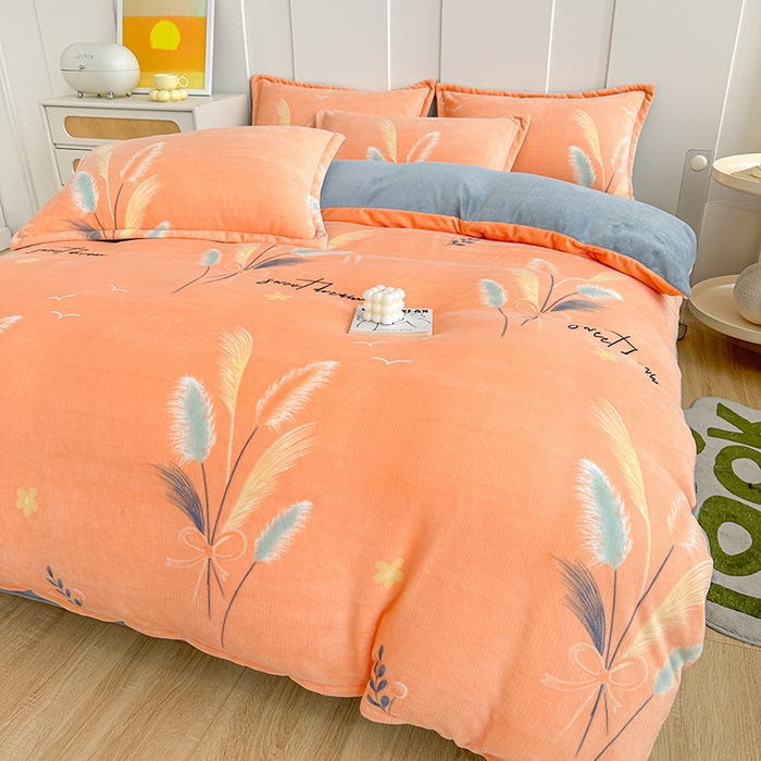 91家纺网 家纺一手货源 找家纺 家贝爱 2025新款A类牛奶绒印花四件套 情人草-桔