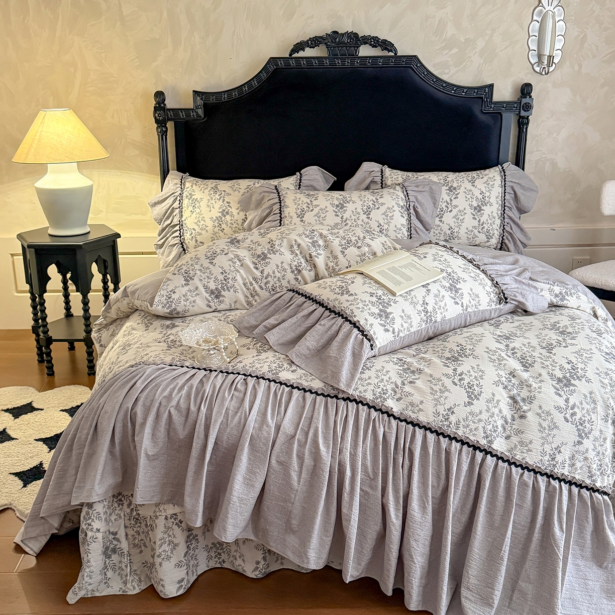 91家纺网 家纺一手货源 找家纺 富米莱（原臻工厂） 2025新款法式复古水洗亚麻花边高端床盖床单四件套 法式-秘境