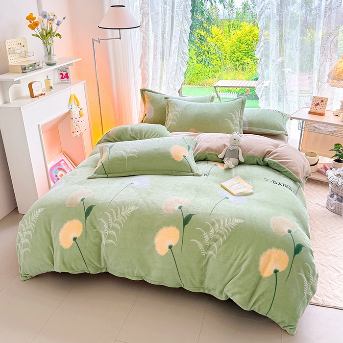 91家纺网 家纺一手货源 找家纺 家贝爱 2025新款A类牛奶绒印花四件套 摇曳生姿