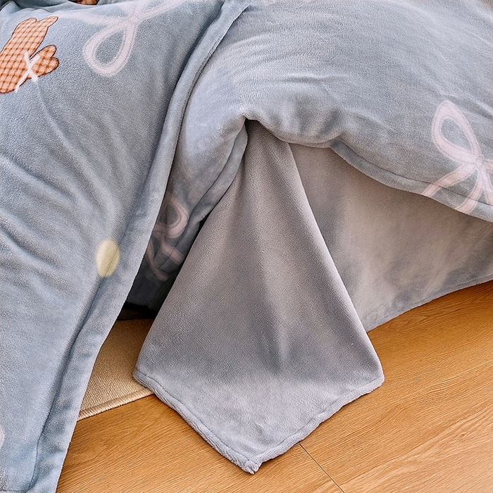 91家纺网 家纺一手货源 找家纺 家贝爱 2025新款A类牛奶绒印花四件套 结结兔