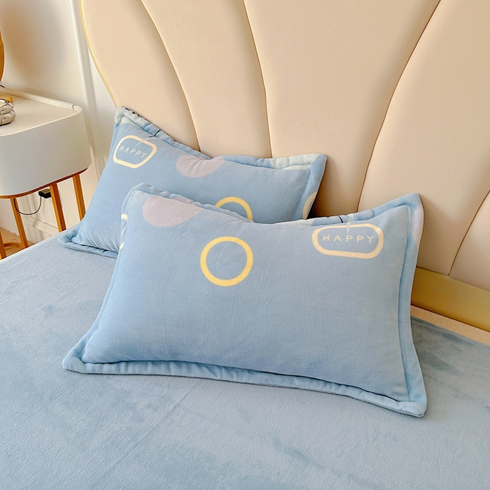 91家纺网 家纺一手货源 找家纺 家贝爱 2025新款A类牛奶绒印花四件套 浪漫国度