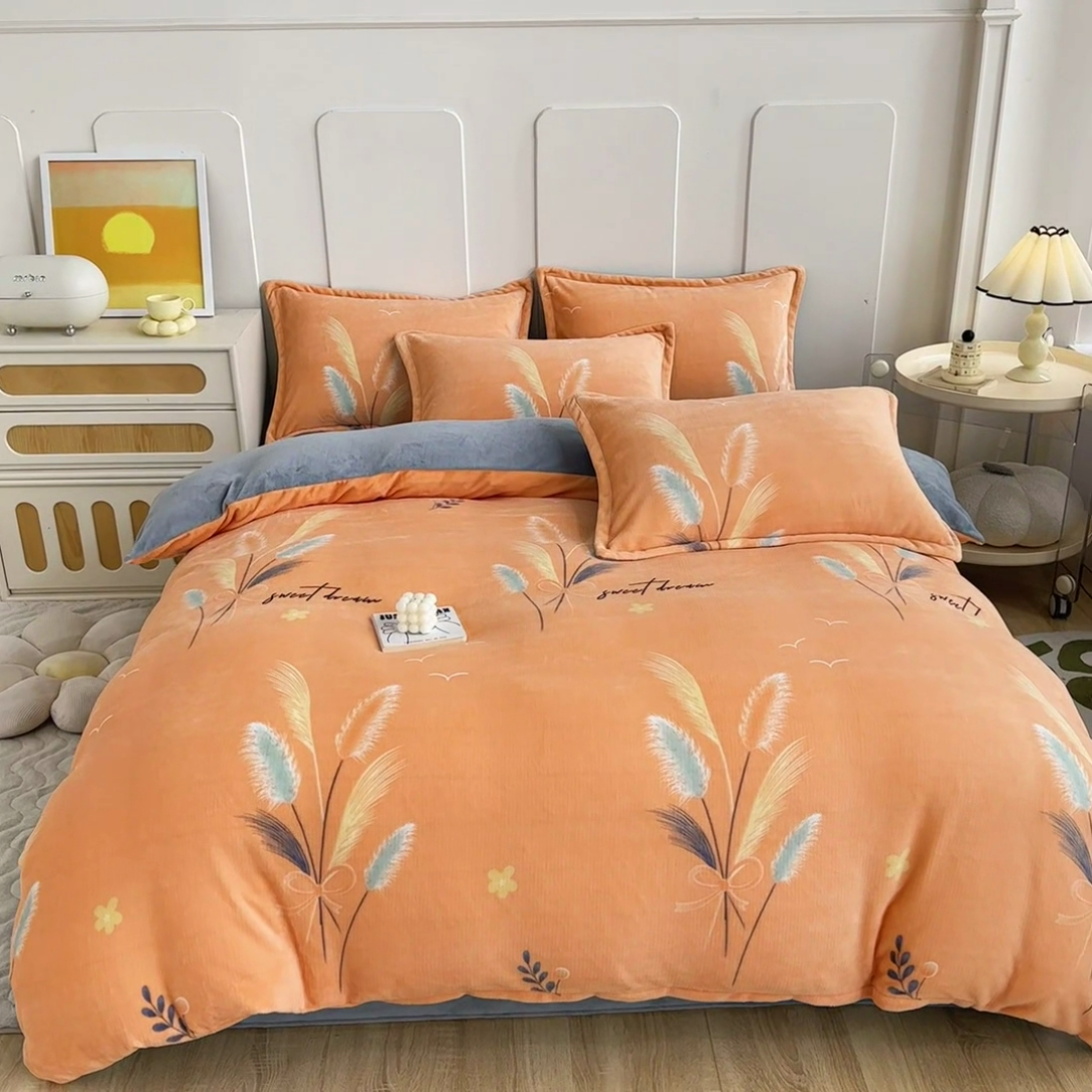 91家纺网 家纺一手货源 找家纺 家贝爱 2025新款A类牛奶绒印花四件套 情人草-桔