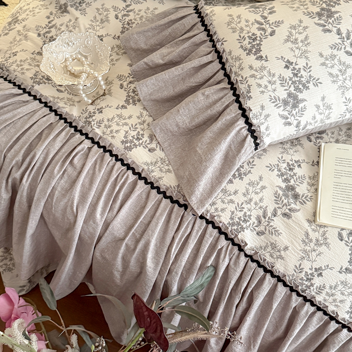 91家纺网 家纺一手货源 找家纺 （总）富米莱（原臻工厂） 2025新款法式复古水洗亚麻花边高端床盖床单四件套