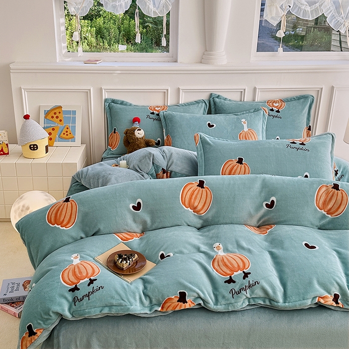 91家纺网 家纺一手货源 找家纺 家贝爱 2025新款A类牛奶绒印花四件套 南瓜派对