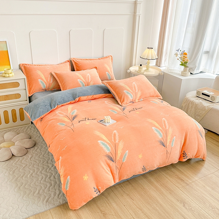 91家纺网 家纺一手货源 找家纺 家贝爱 2025新款A类牛奶绒印花四件套 情人草-桔