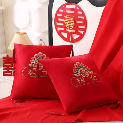 91家纺网 家纺一手货源 找家纺 （总）贤内助家纺 2025新款新婚大喜结婚抱枕靠枕系列喜庆沙发靠背小抱枕喜床摆件