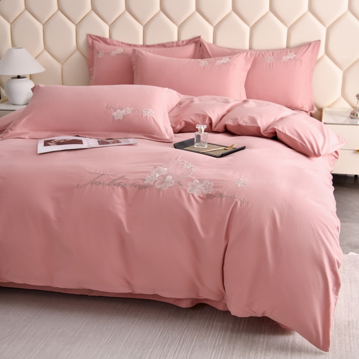 91家纺网 家纺一手货源 找家纺 （总）江南春家纺 【柔-轻密】2025秋冬133x76高精密刺绣100%全棉四件套