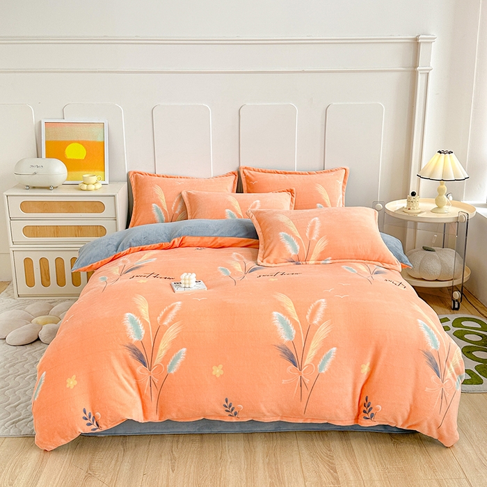 91家纺网 家纺一手货源 找家纺 家贝爱 2025新款A类牛奶绒印花四件套 情人草-桔