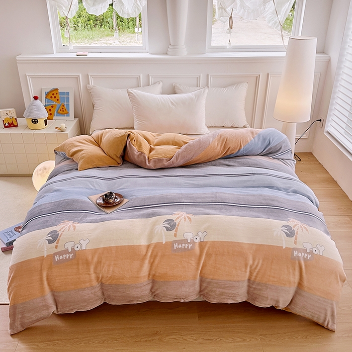 91家纺网 家纺一手货源 找家纺 家贝爱 2025新款A类牛奶绒印花四件套 欢乐之旅