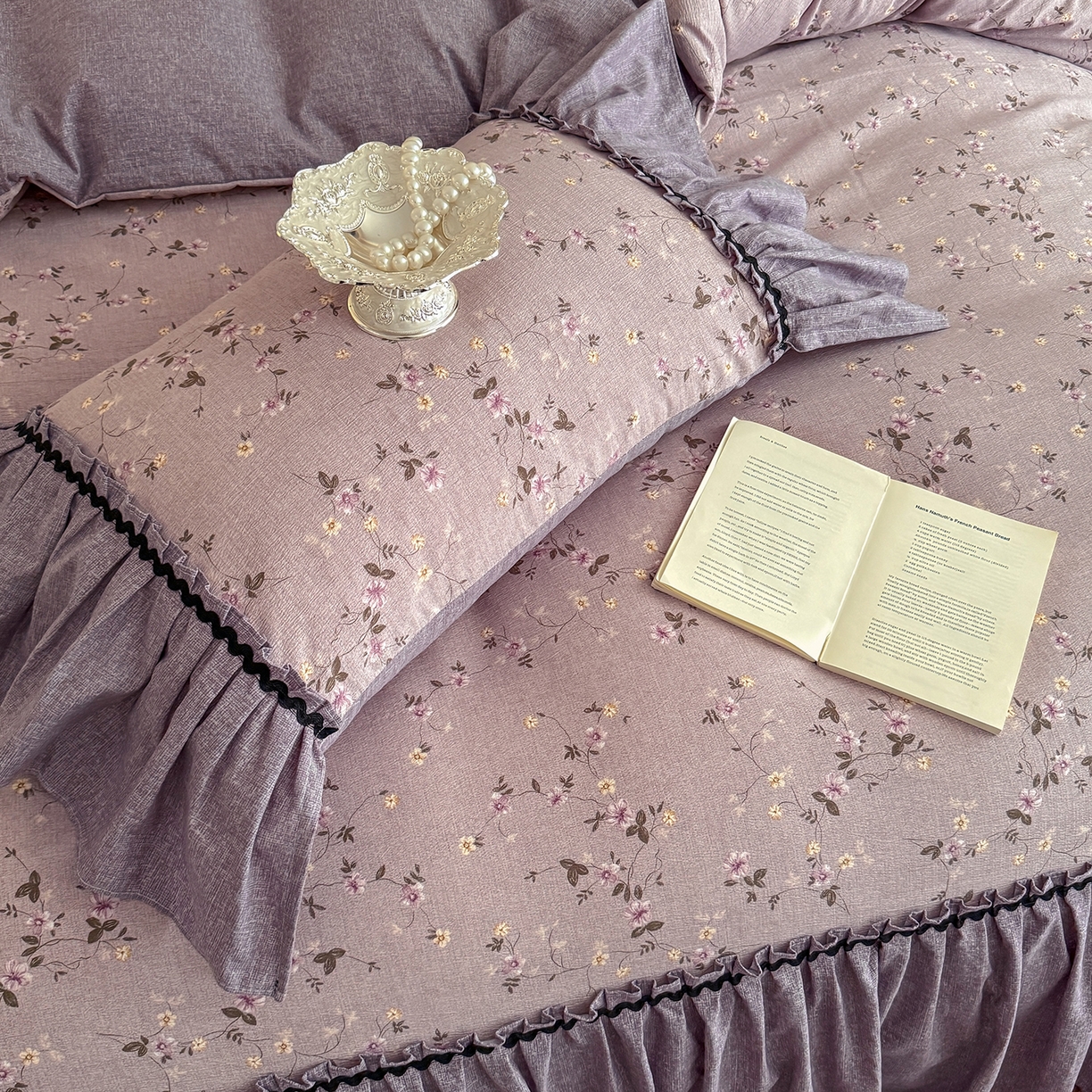 91家纺网 家纺一手货源 找家纺 富米莱（原臻工厂） 2025新款法式复古水洗亚麻花边高端床盖床单四件套 法式-紫嫣