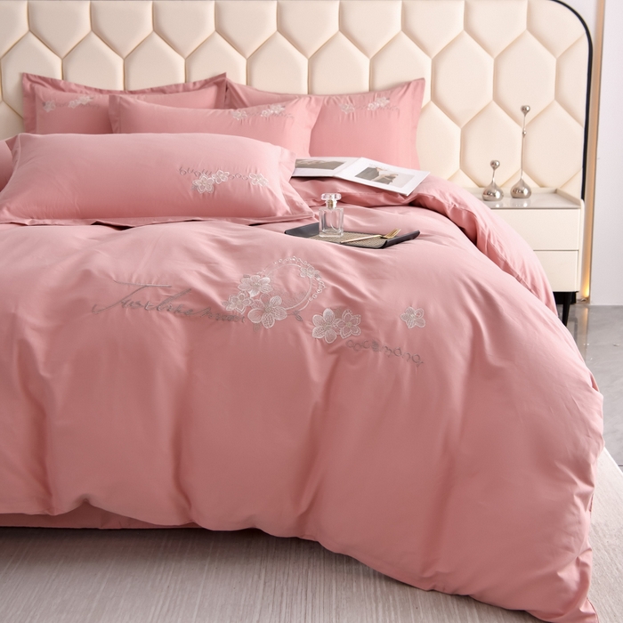 91家纺网 家纺一手货源 找家纺 （总）江南春家纺 【柔-轻密】2025秋冬133x76高精密刺绣100%全棉四件套