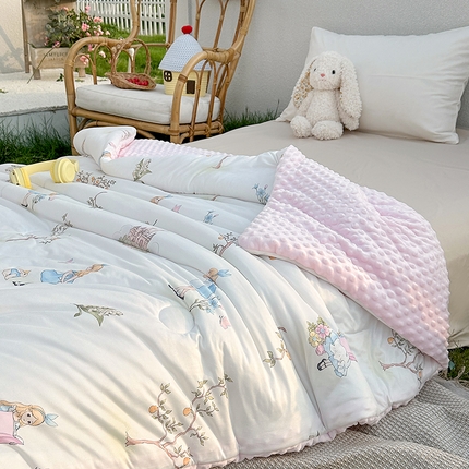 91家纺网 家纺一手货源 找家纺 小芽家居 2025新款儿童豆豆被被子被芯 仙踪漫游