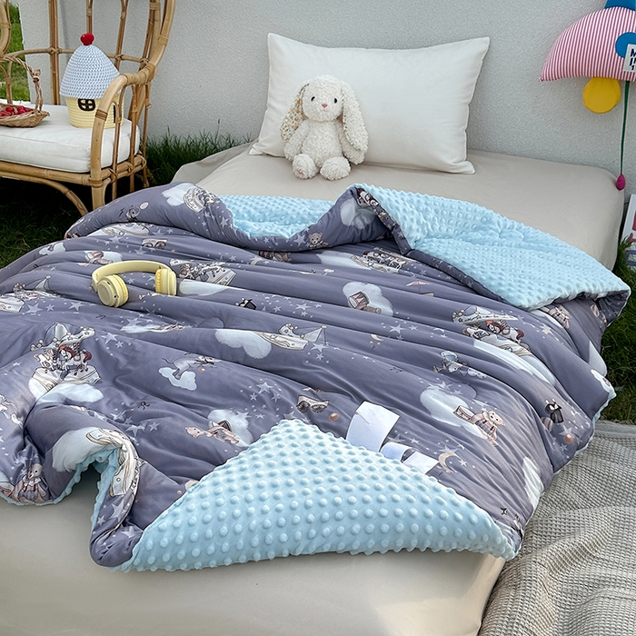 91家纺网 家纺一手货源 找家纺 小芽家居 2025新款儿童豆豆被被子被芯 星夜童话