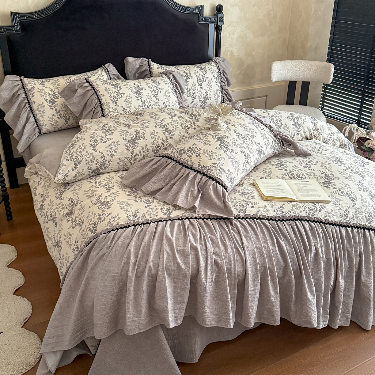 91家纺网 家纺一手货源 找家纺 （总）富米莱（原臻工厂） 2025新款法式复古水洗亚麻花边高端床盖床单四件套