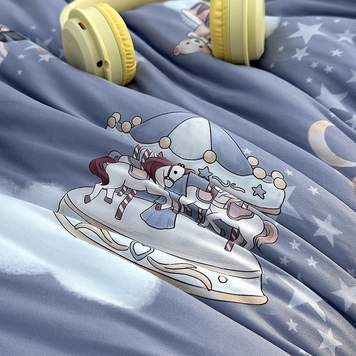 91家纺网 家纺一手货源 找家纺 小芽家居 2025新款儿童豆豆被被子被芯 星夜童话