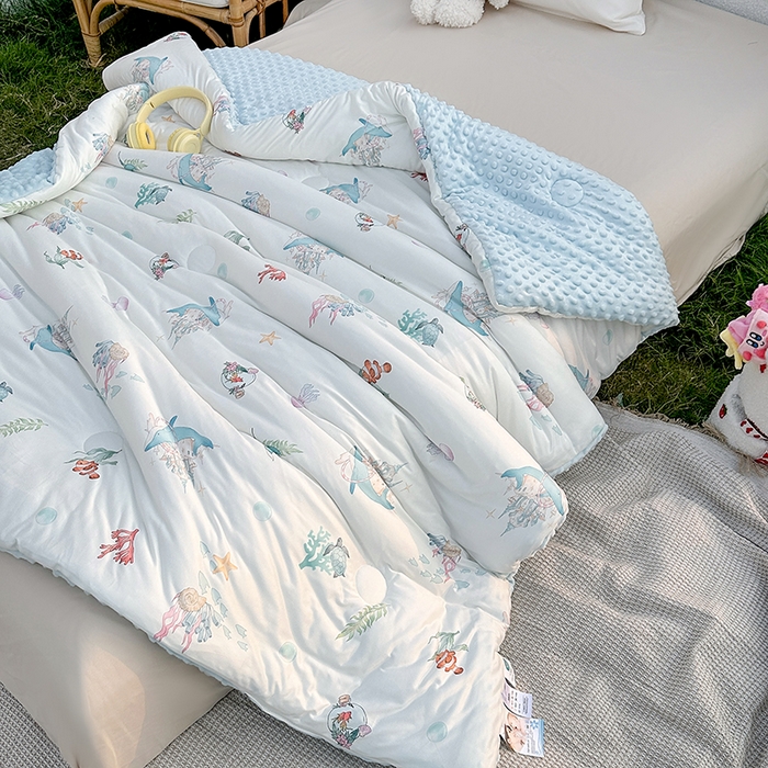 91家纺网 家纺一手货源 找家纺 小芽家居 2025新款儿童豆豆被被子被芯 海底世界