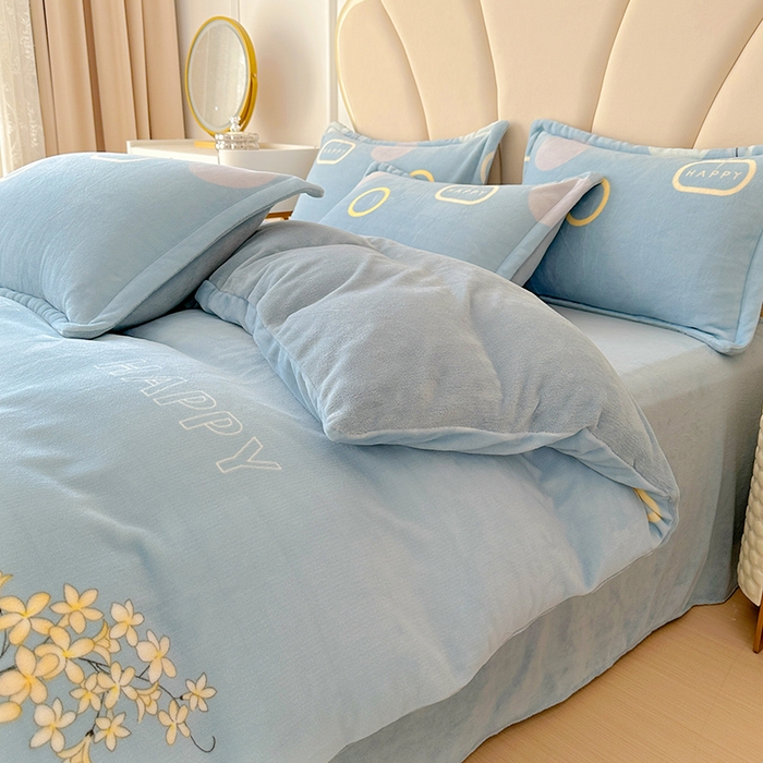 91家纺网 家纺一手货源 找家纺 家贝爱 2025新款A类牛奶绒印花四件套 浪漫国度