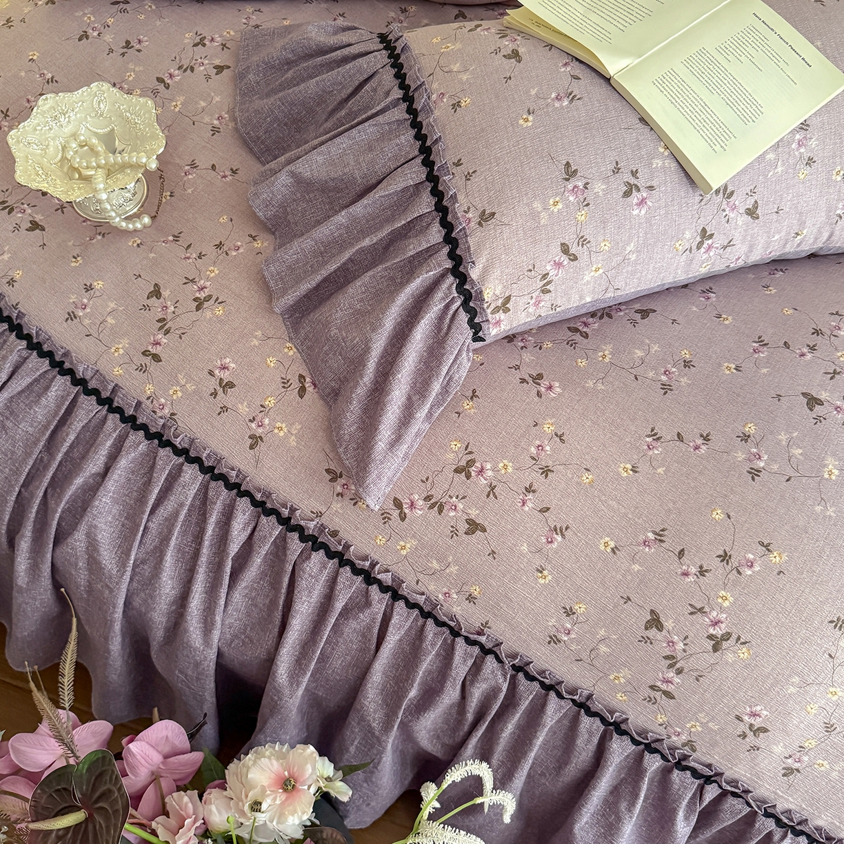 91家纺网 家纺一手货源 找家纺 富米莱（原臻工厂） 2025新款法式复古水洗亚麻花边高端床盖床单四件套 法式-紫嫣